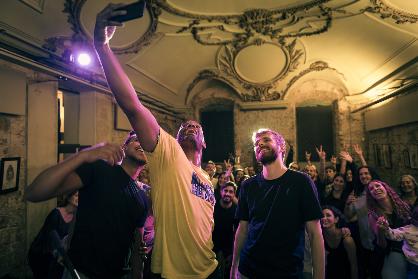 Clément Esso et le public, premier concert